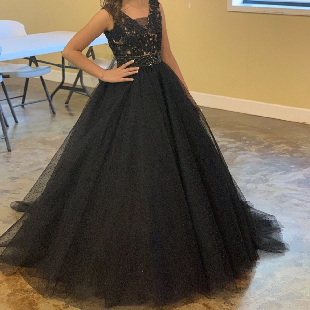 Mac Duggal formal dress
